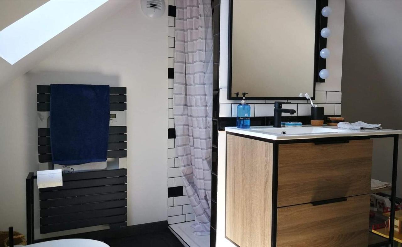 Maison Acacias Le Mans Esterno foto